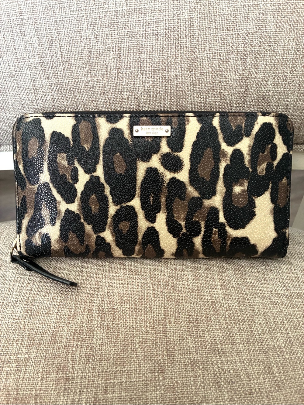 Kate Spade New York Cedar Street Lacey Leopard Print Zip Around Wallet